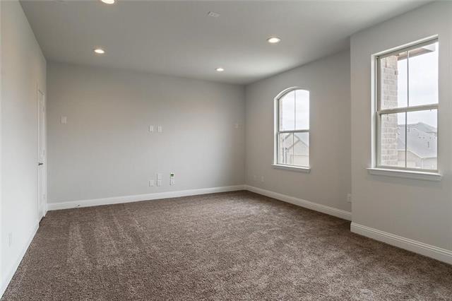 Building Photo - 4004 Knollbrook Ln