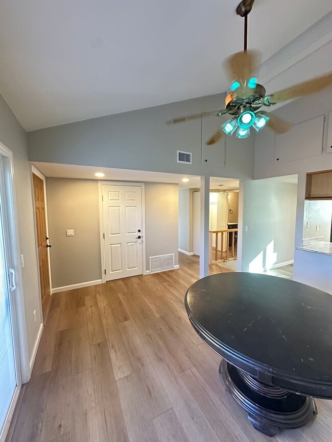 Building Photo - 2BR/1.5BA 2-story condo in El Cajon, gated community with sparkling pool, 2 car attached garage, ...