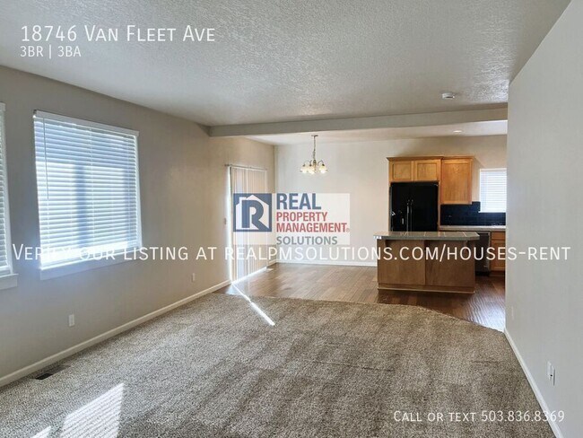 Building Photo - 18746 Van Fleet Ave