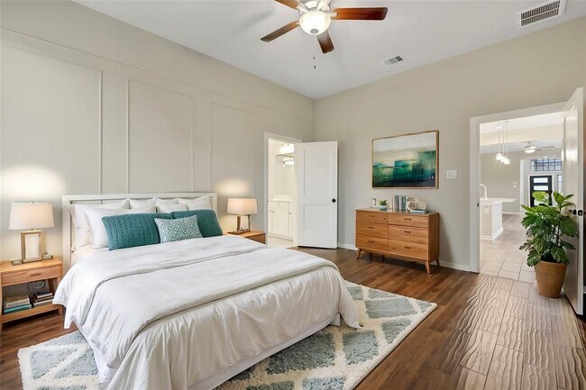 Building Photo - 7011 Winterberry Gln Ln