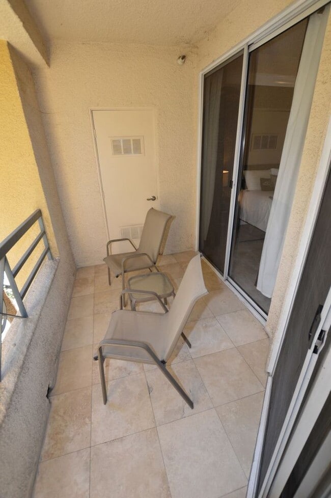 Primary Photo - Meridian Furnished 2 Bed | 2 Bath Condo - Freshly Painted & Move-In Ready! (New Pics Coming Soon)