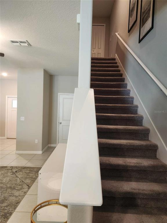 Building Photo - 10488 Shady Preserve Dr