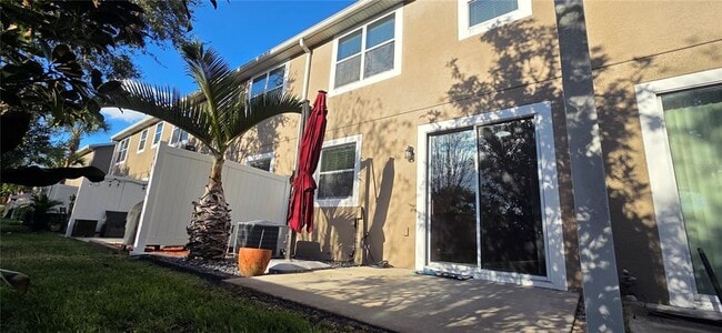 Building Photo - 9478 Silver Buttonwood St