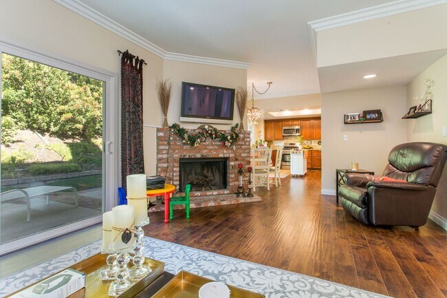 Building Photo - 30311 Goodspring Dr