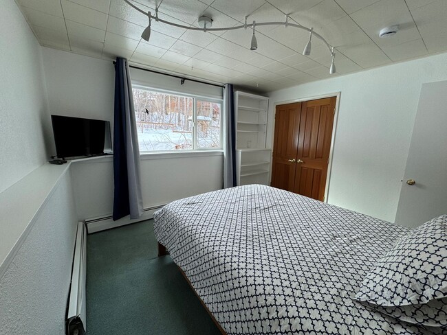 Building Photo - 3923 Pawn Pl