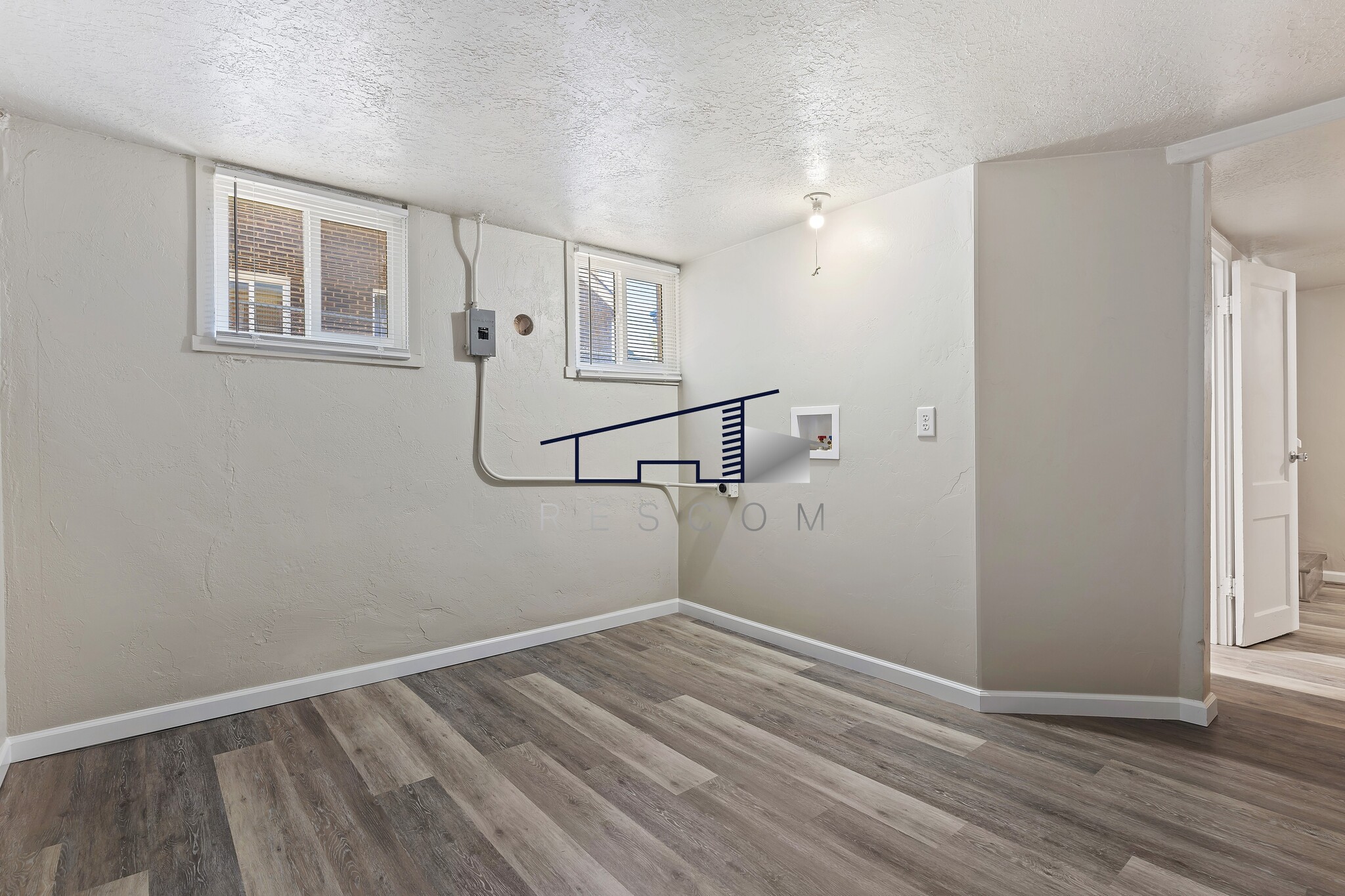 Building Photo - 2705 Polk Ave