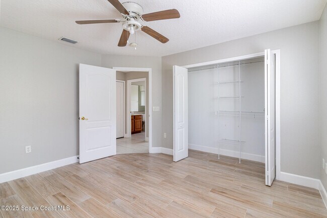 Building Photo - 4421 Chardonnay Dr