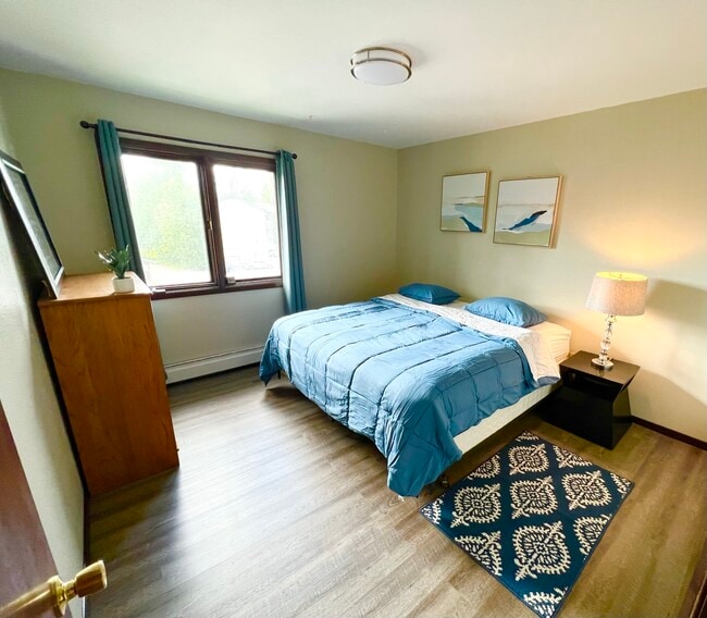 Building Photo - 11527 Heritage Ct