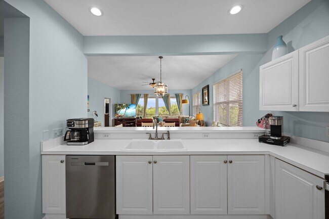 Building Photo - 8365 Whisper Trace Way