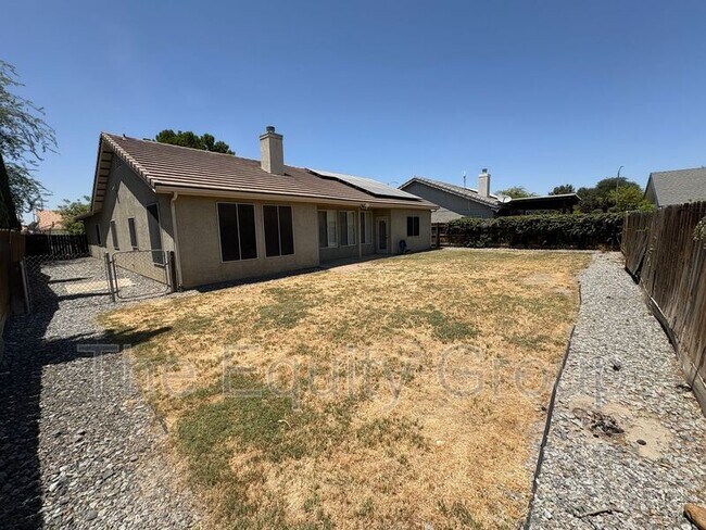 Building Photo - 524 Mallard Ave