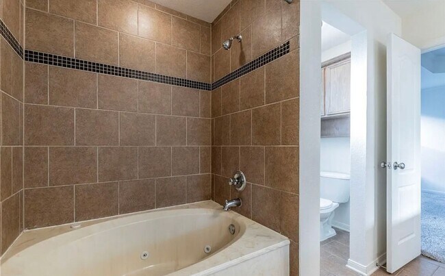 Building Photo - Beautiful / Spacious / 3 Bed Home in Killeen