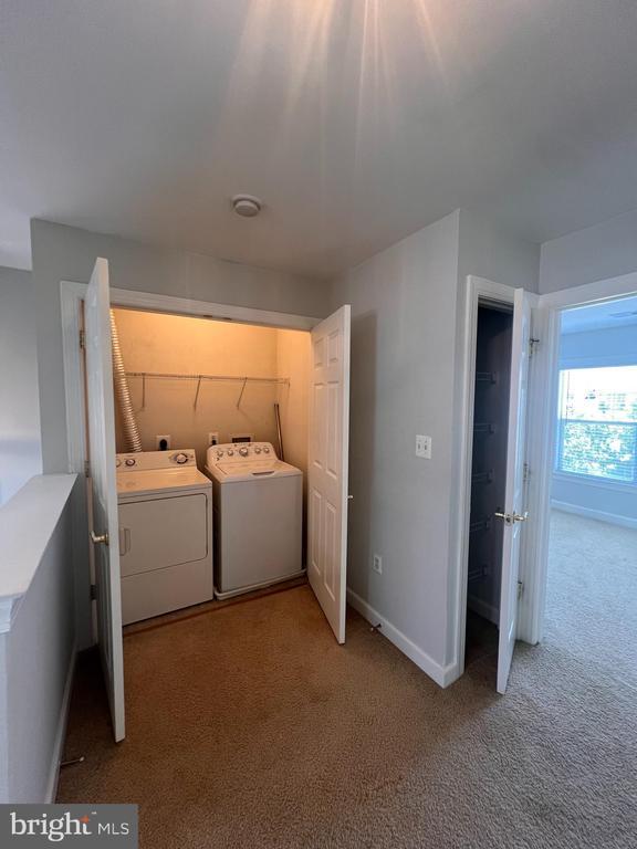 Building Photo - 8234 Glade Bank Dr
