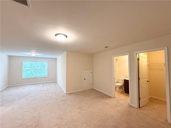 Building Photo - 13432 Gardiner Ln