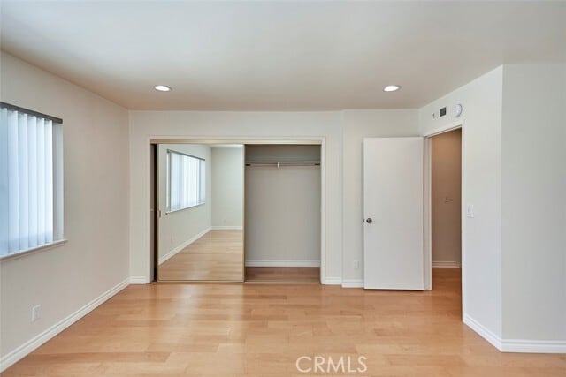Building Photo - 28035 Ridgebrook Ct