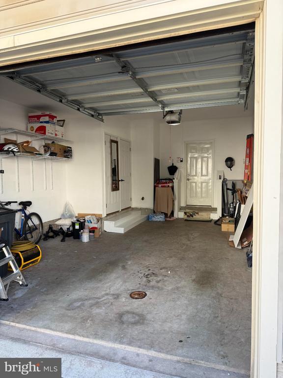 Building Photo - 14050 Cannondale Way