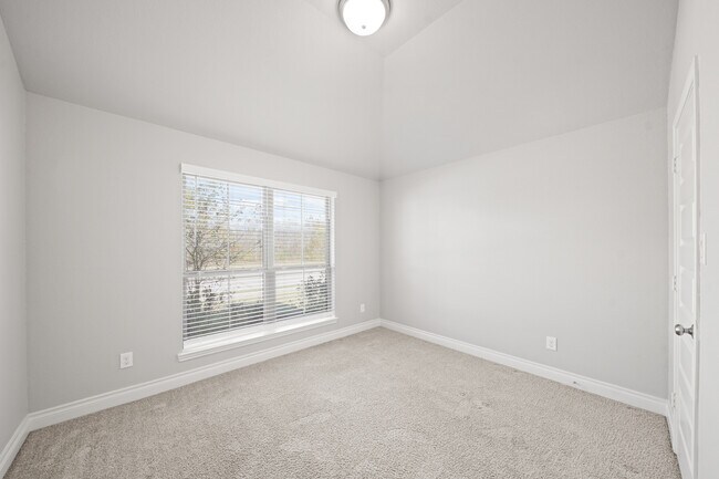 Building Photo - 3418 Zuse St