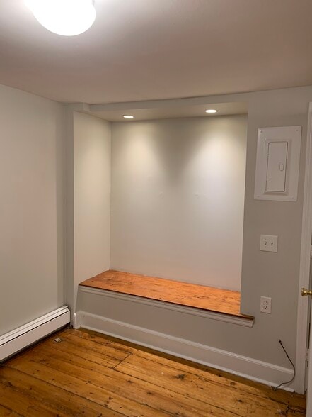 Building Photo - 11 Milk St