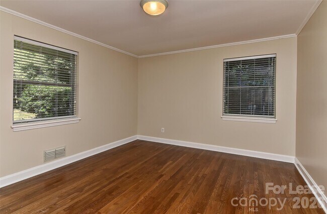 Building Photo - 1215 Sewickley Dr