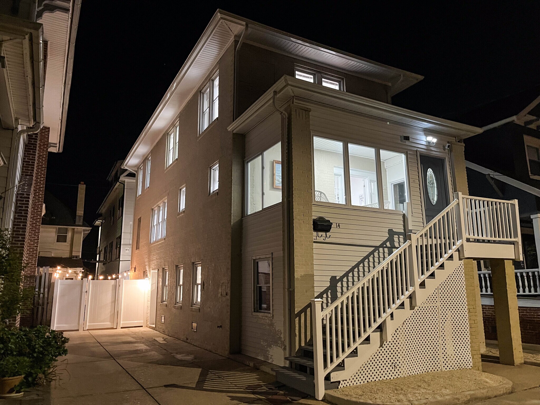 Building Photo - 14 N Vassar Sq