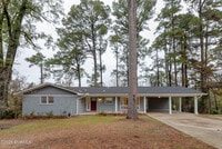 Building Photo - 1390 N Hills St