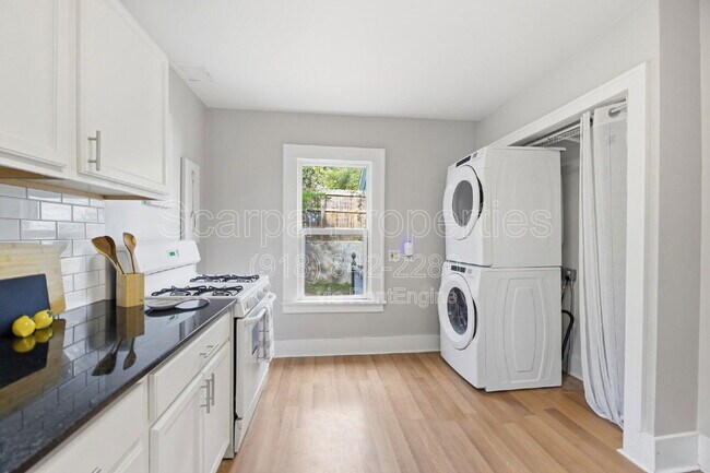 Building Photo - 1415 W Reconciliation Way