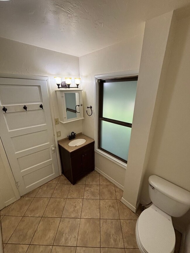 Building Photo - HOUSE ON 16TH STREET (P#136)