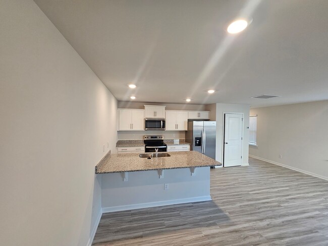 Building Photo - Brand New Townhome in Great North Charlott...