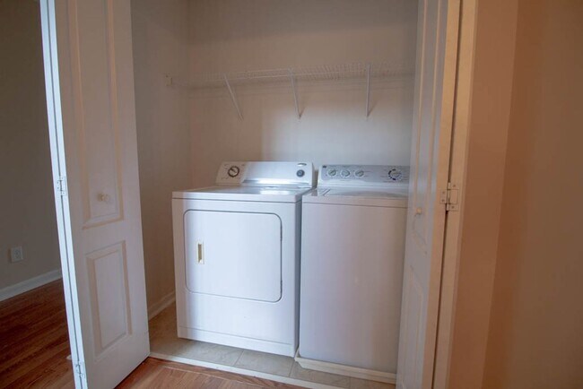 Building Photo - Berkeley Walk @ Savannah Quarters