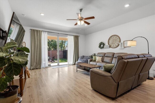 Building Photo - 2117 Centerline Ln