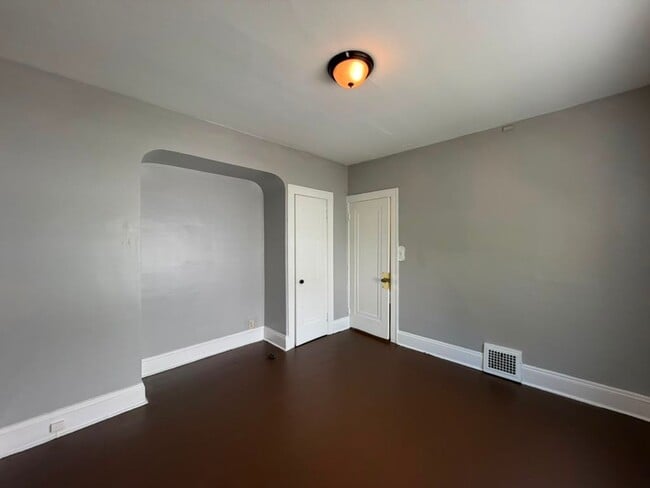 Building Photo - 3697 E 146th St