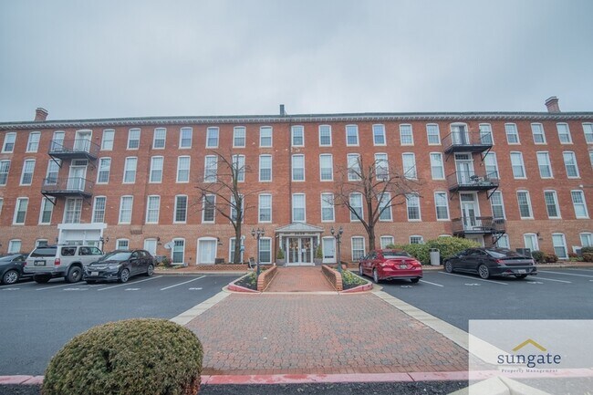 Building Photo - 2639 Boston St