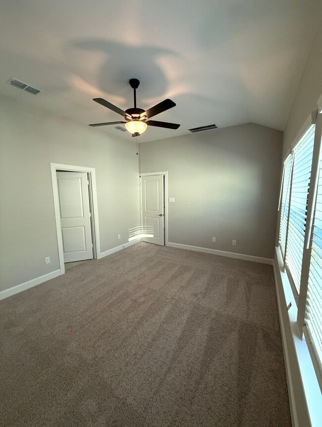 Building Photo - 3323 Full Bellied Ln