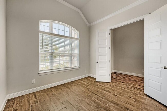 Building Photo - 2436 Indian Clover Trl