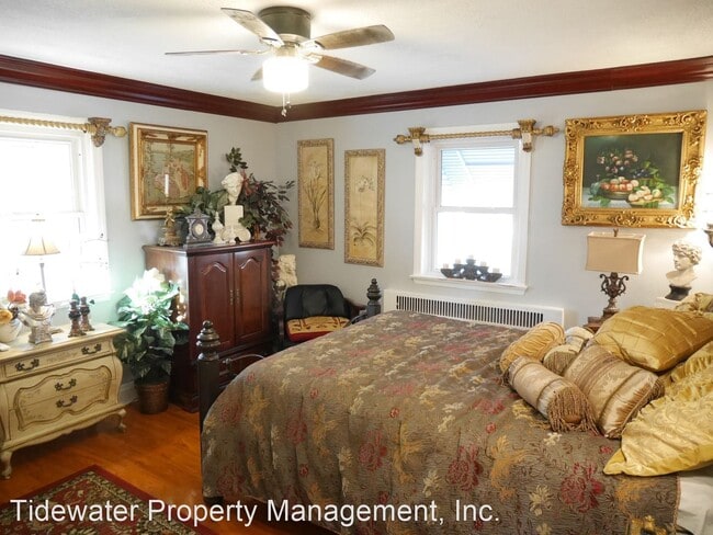 Building Photo - 3 br, 2.5 bath House - 2825 Harview Ave