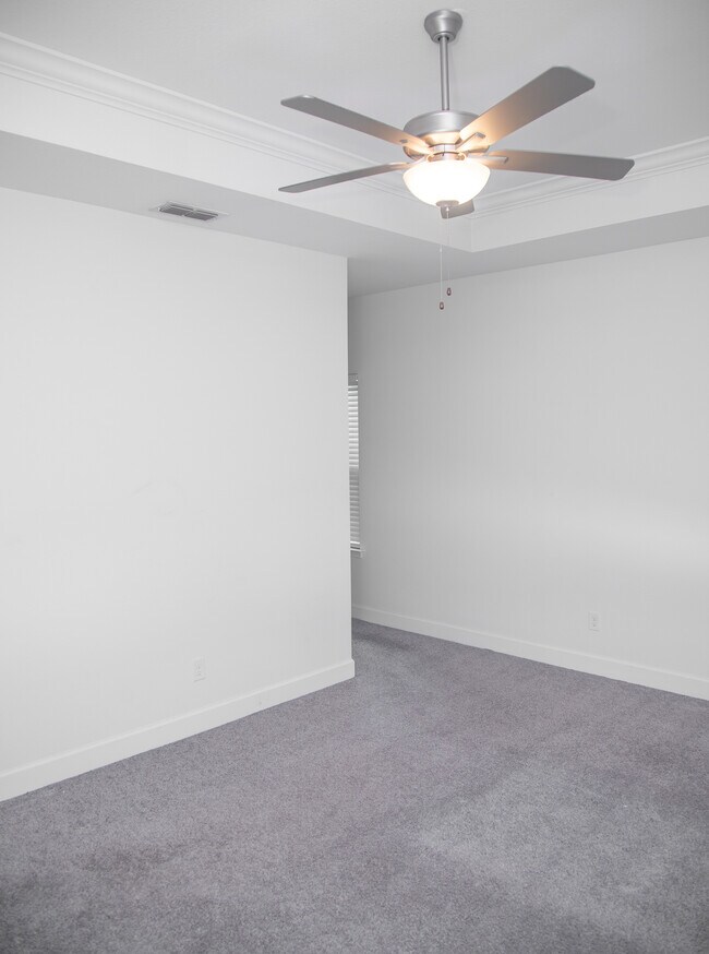 Building Photo - 2284 Lexington Parc Dr