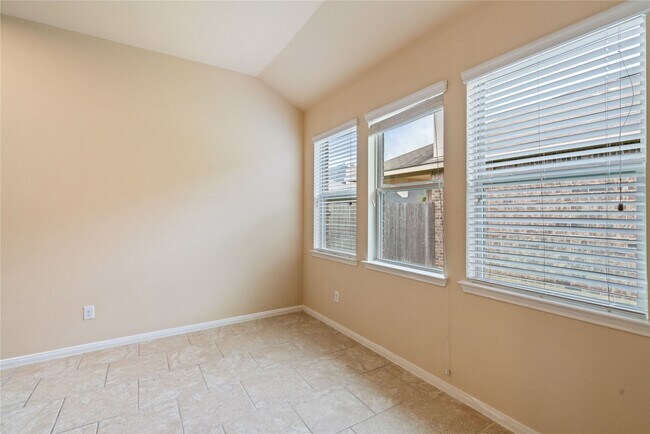 Building Photo - 8934 Finnery Dr