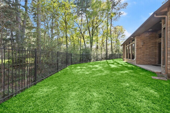 Building Photo - 14 Mystic Pines Ct