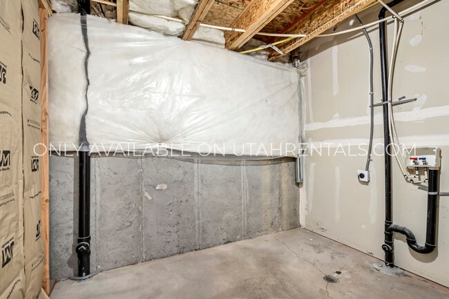 Building Photo - 11782 S Zephyr Way