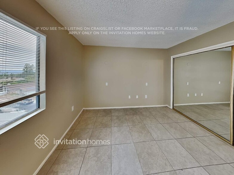 Building Photo - 13466 Almetz St