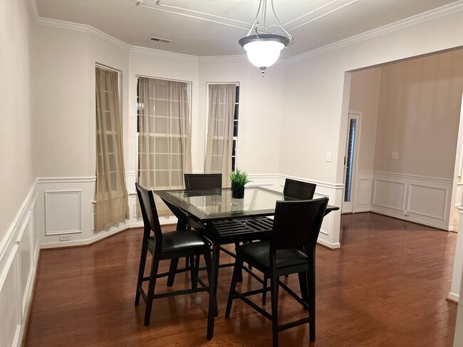 Building Photo - 15037 Taylor Ridge Ln