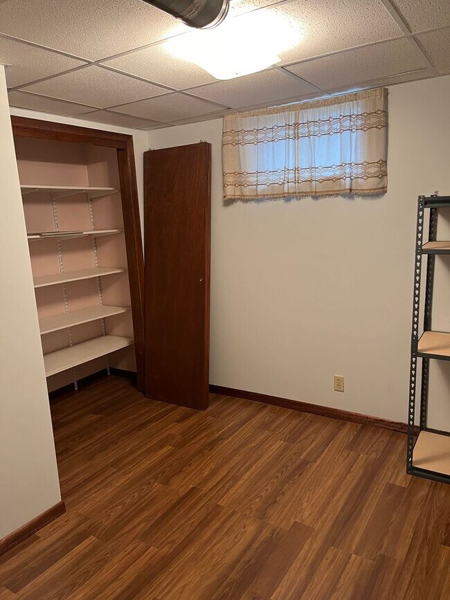 Building Photo - 2 bed 2 bath home in Hastings