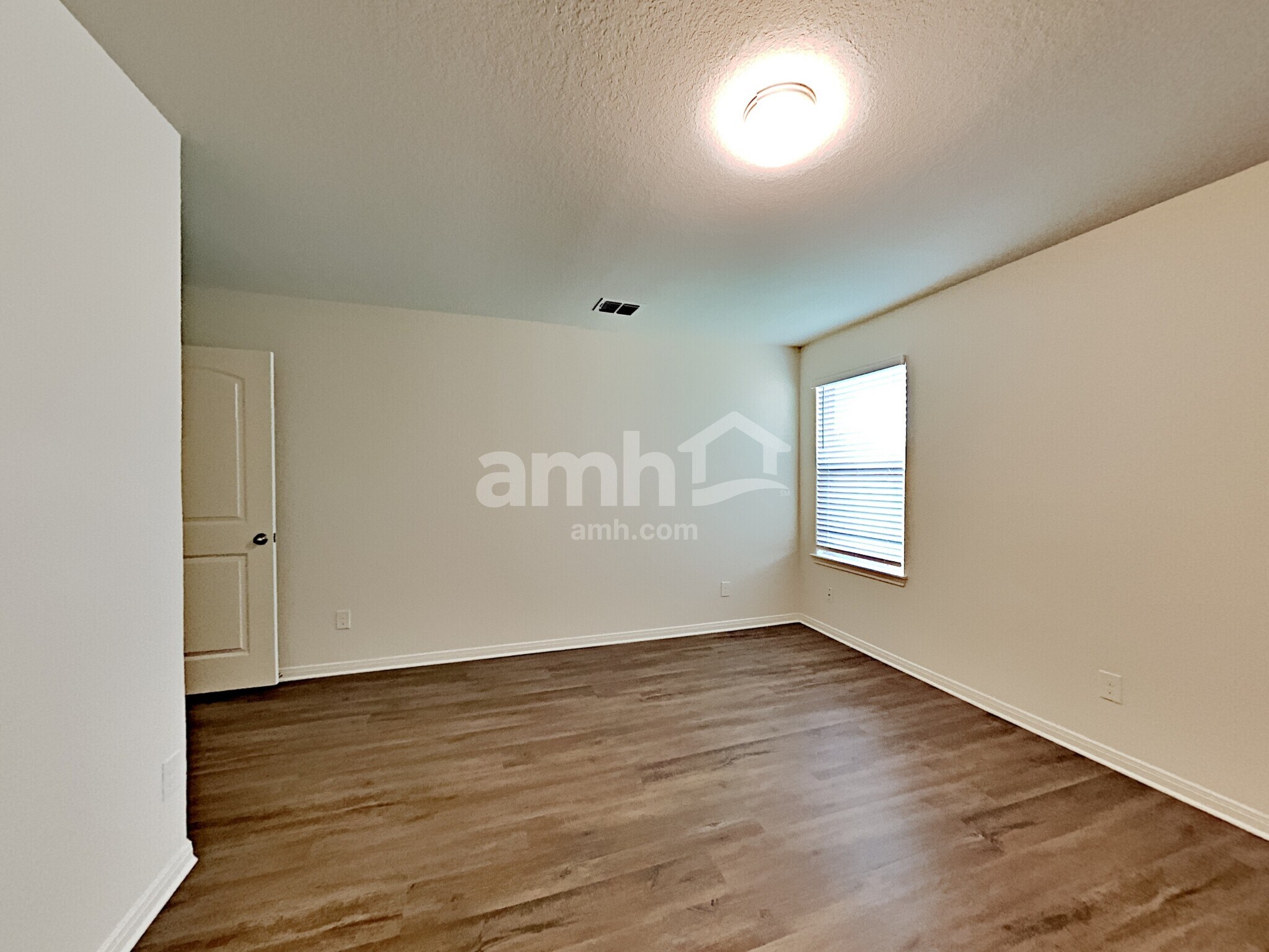 Building Photo - 12331 Carlson Valley