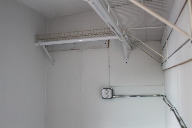 Building Photo - 151 Canton St