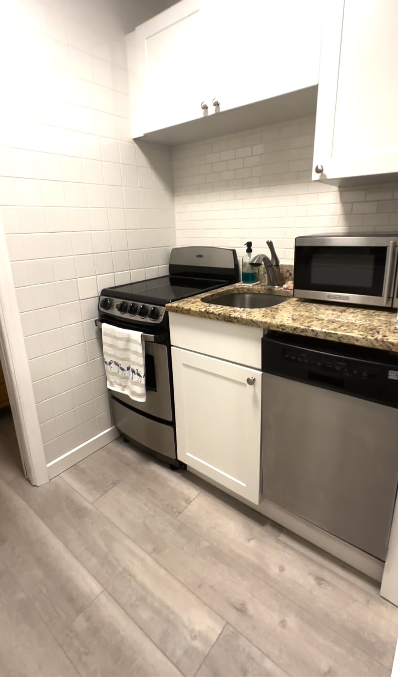 Building Photo - 3505 Longmeadow
