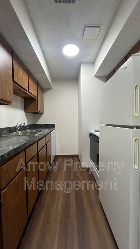 Building Photo - 1411 D St