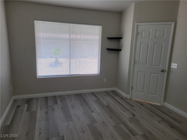 Building Photo - 2809 El Cubano Ct