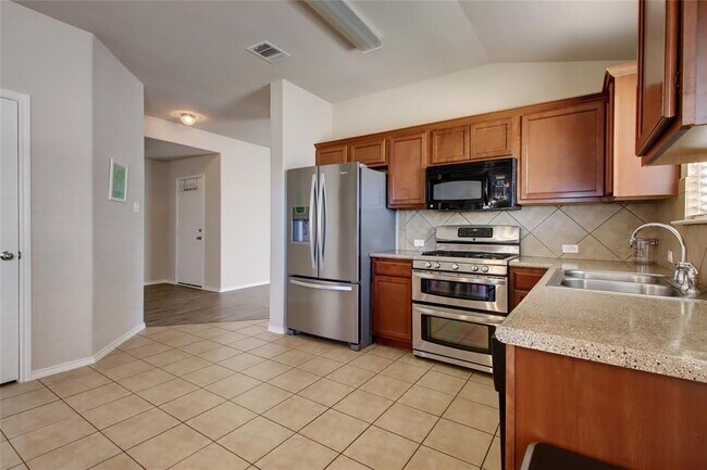 Building Photo - 2731 Herrington Cove