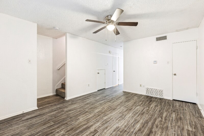 Building Photo - 1226 Baylor Ave