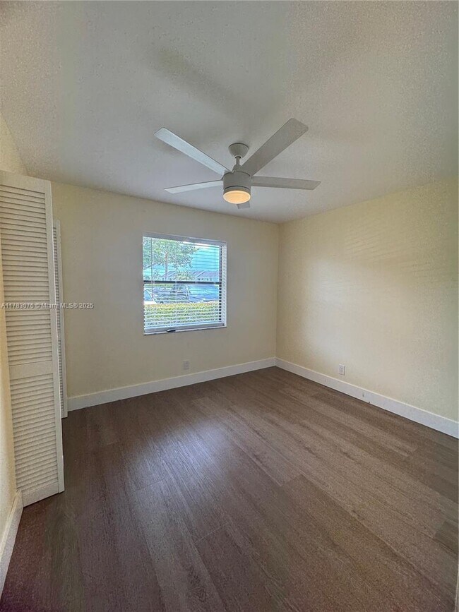 Building Photo - 9355 SW 8th St