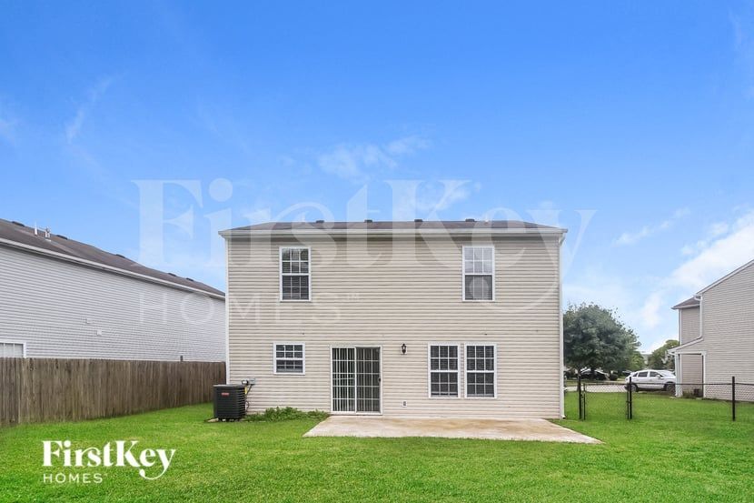 Building Photo - 1346 Alonzo Pl